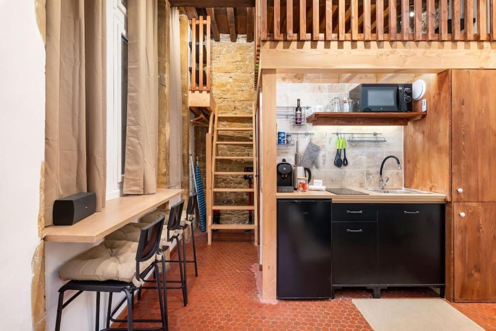 Le Cocon De Saint-Jean Apartman Lyon Kültér fotó